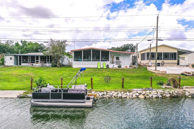 1818 BLUE LAKE DRIVE, Lakeland, FL 33801