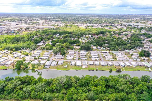 1818 BLUE LAKE DRIVE, Lakeland, FL 33801