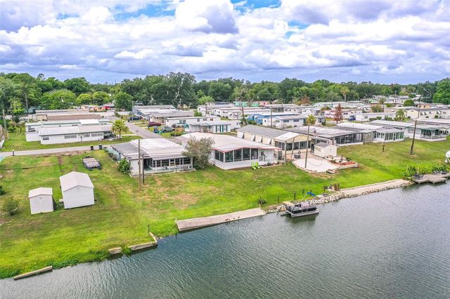 1818 BLUE LAKE DRIVE, Lakeland, FL 33801