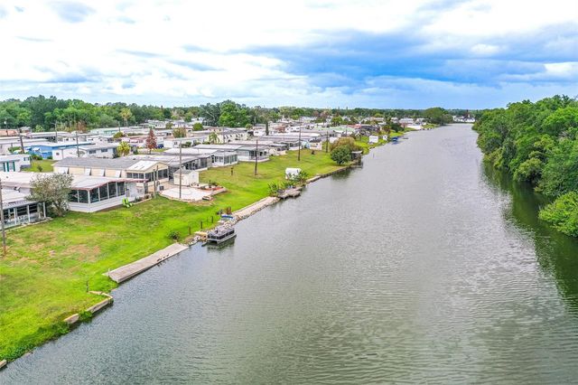 1818 BLUE LAKE DRIVE, Lakeland, FL 33801