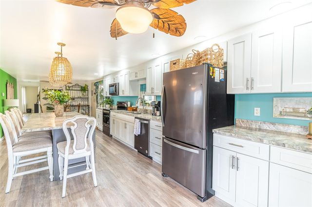 1818 BLUE LAKE DRIVE, Lakeland, FL 33801