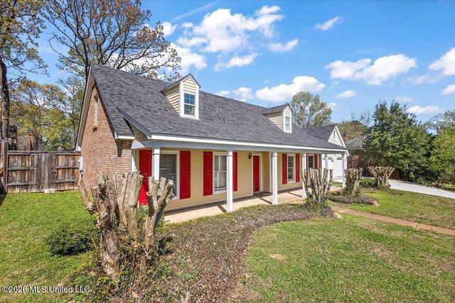 1618 Pear Orchard Place, Jackson, MS 39211