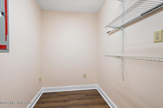 1618 Pear Orchard Place, Jackson, MS 39211