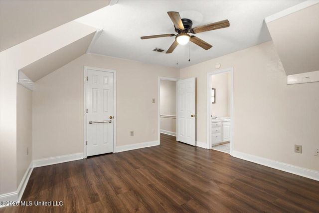 1618 Pear Orchard Place, Jackson, MS 39211