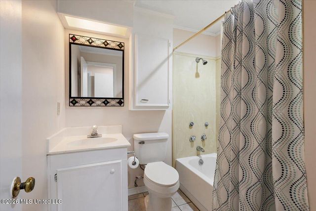 1618 Pear Orchard Place, Jackson, MS 39211