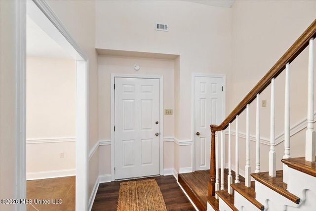 1618 Pear Orchard Place, Jackson, MS 39211