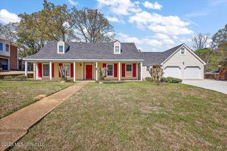 1618 Pear Orchard Place, Jackson, MS 39211