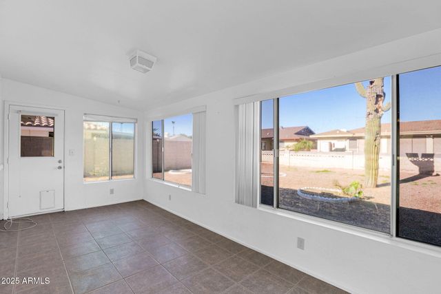 8250 E LOMITA Avenue, Mesa, AZ 85209