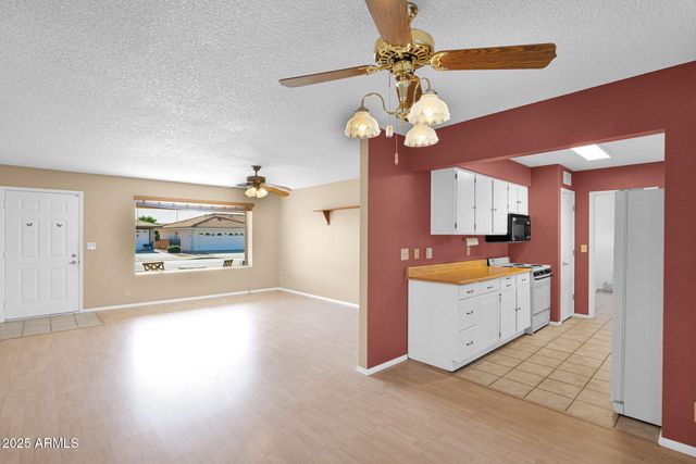 8250 E LOMITA Avenue, Mesa, AZ 85209