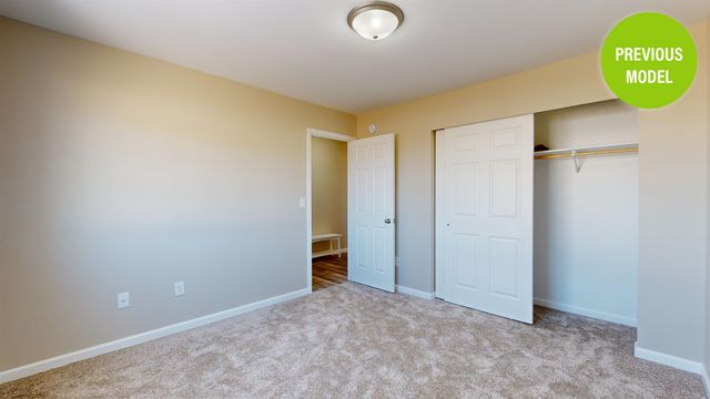 2321 23rd Ave NW, Minot, ND 58703