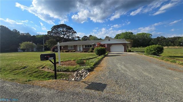 250 Baby LN, Mathews, VA 23109