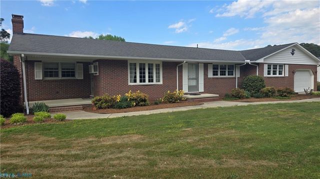 250 Baby LN, Mathews, VA 23109