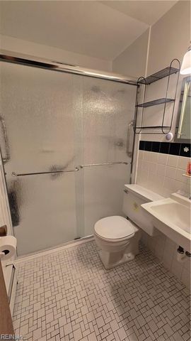 250 Baby LN, Mathews, VA 23109