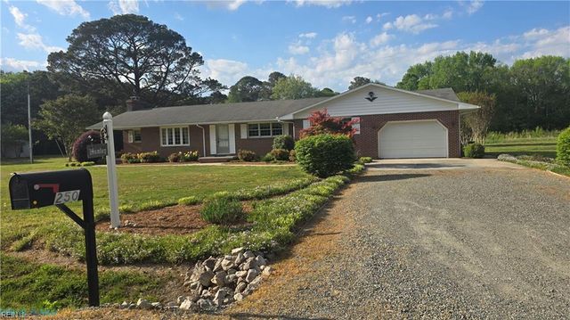 250 Baby LN, Mathews, VA 23109