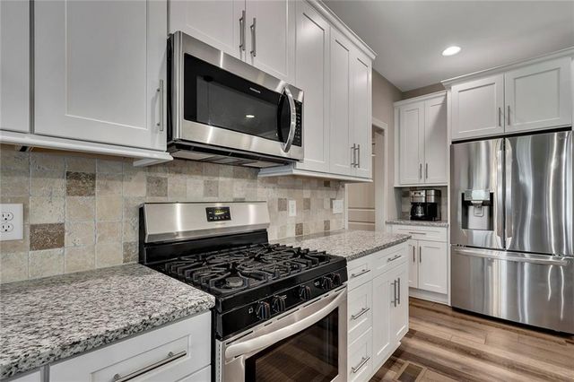 419 Canyon Creek Landing, Canton, GA 30114