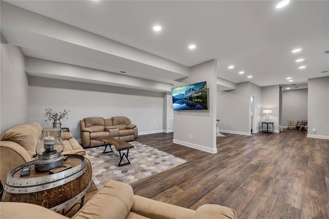 419 Canyon Creek Landing, Canton, GA 30114