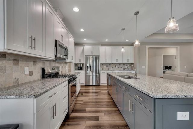 419 Canyon Creek Landing, Canton, GA 30114