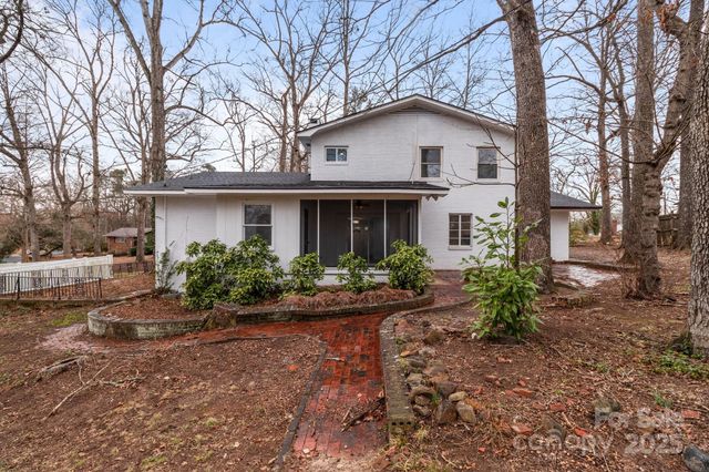 805 East Street, Albemarle, NC 28001