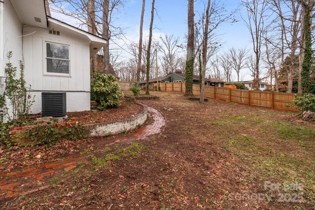 805 East Street, Albemarle, NC 28001