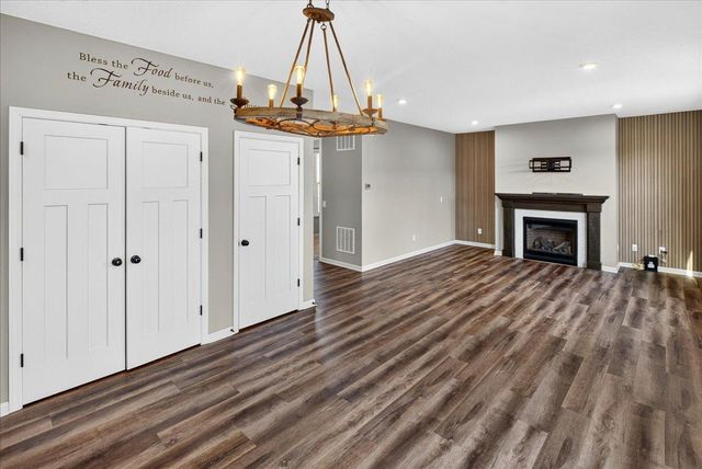 7625 Palmgren Avenue NE, Otsego, MN 55330