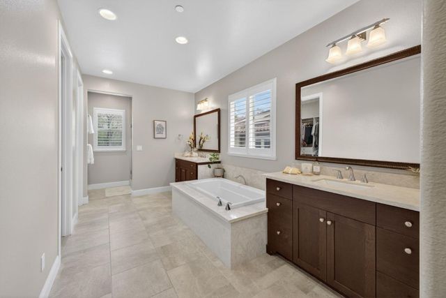 1855 Sycamore Creek, San Jose, CA 95120