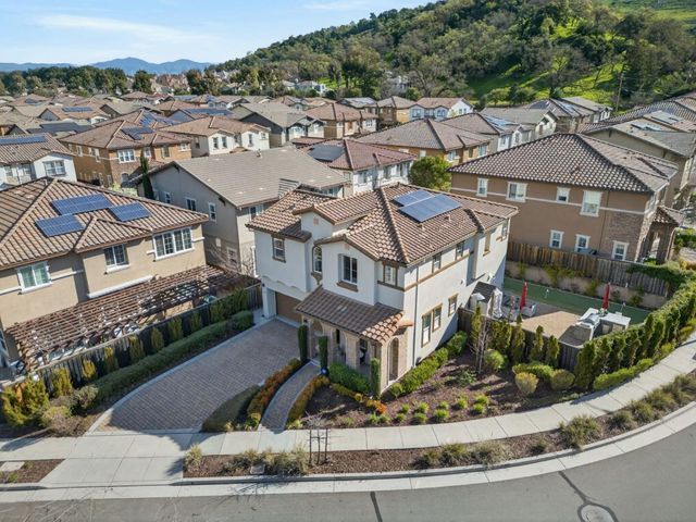 1855 Sycamore Creek, San Jose, CA 95120