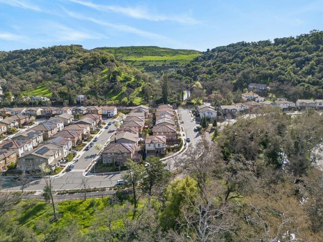 1855 Sycamore Creek, San Jose, CA 95120