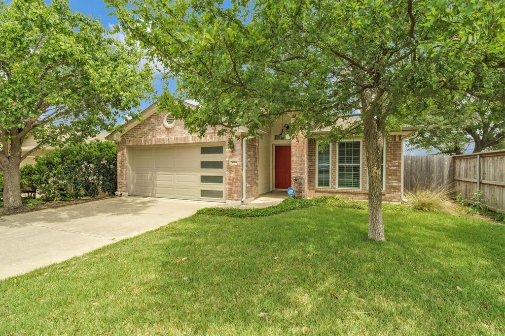 1900 Avante DR, Cedar Park, TX 78613