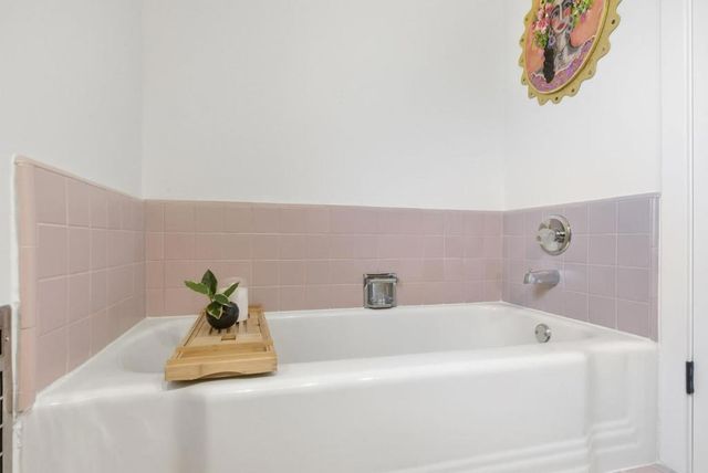 533 Riverview Drive, Capitola, CA 95010