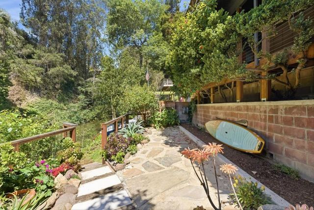 533 Riverview Drive, Capitola, CA 95010