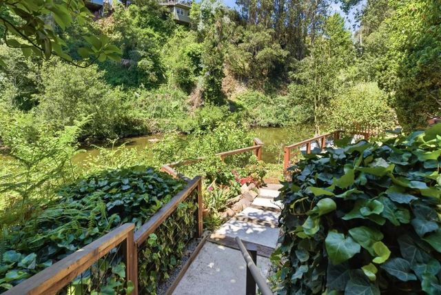 533 Riverview Drive, Capitola, CA 95010