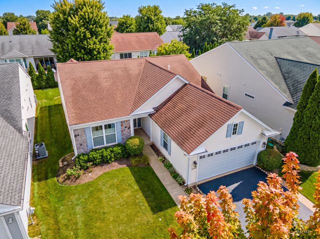 11848 Chatfield Crossing, Huntley, IL 60142