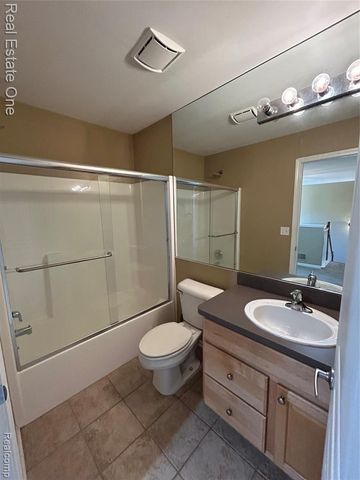 163 S Vista, Auburn Hills, MI 48326