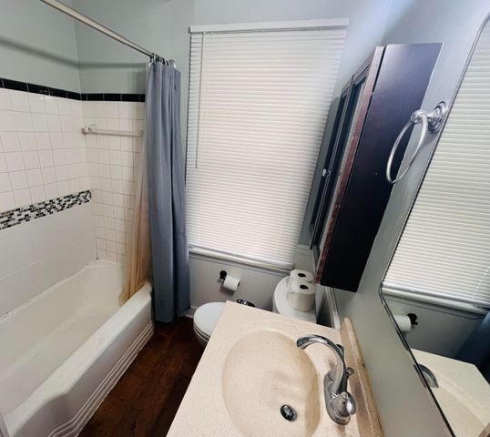 2009 Buckingham Avenue, Lincoln Park City, MI 48146