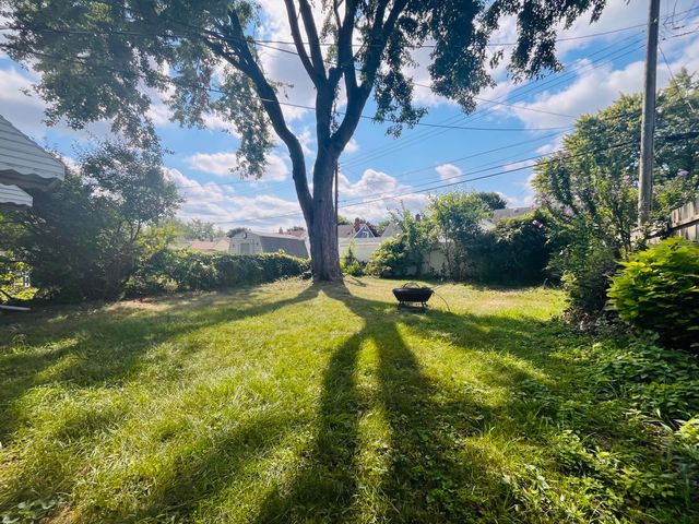 2009 Buckingham Avenue, Lincoln Park City, MI 48146