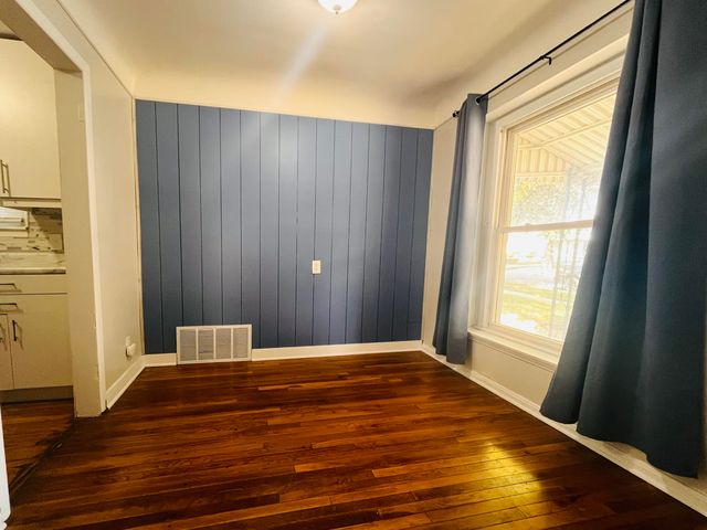 2009 Buckingham Avenue, Lincoln Park City, MI 48146