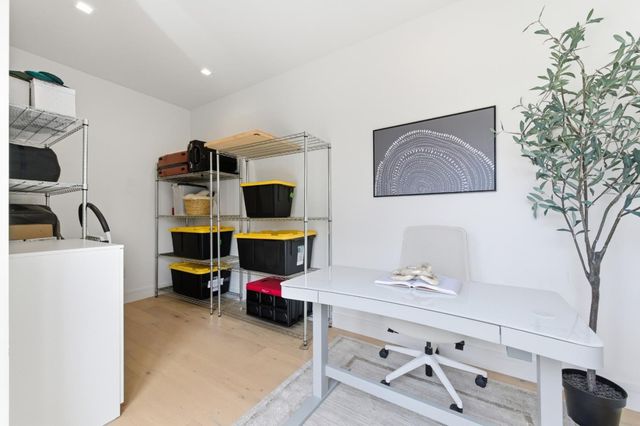 1221 Carlisle Drive, San Mateo, CA 94402