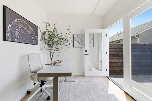 1221 Carlisle Drive, San Mateo, CA 94402