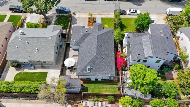 1221 Carlisle Drive, San Mateo, CA 94402