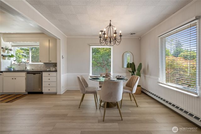 3915 N 11th Street, Tacoma, WA 98406