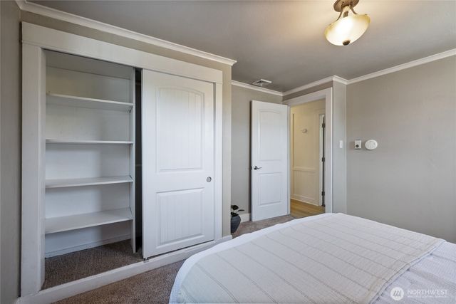 3915 N 11th Street, Tacoma, WA 98406
