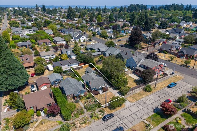 3915 N 11th Street, Tacoma, WA 98406