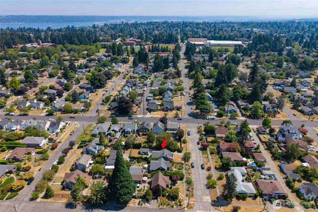 3915 N 11th Street, Tacoma, WA 98406
