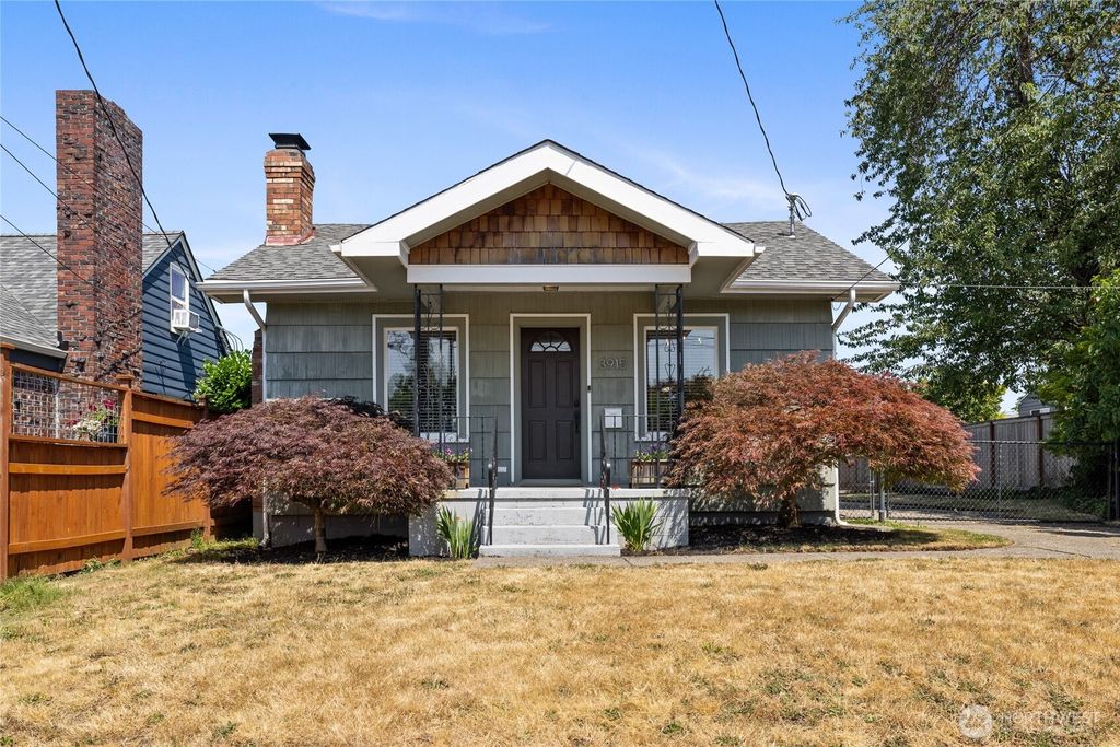 3915 N 11th Street, Tacoma, WA 98406