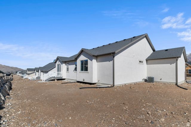 1024 S TANNER RD, Santaquin, UT 84655