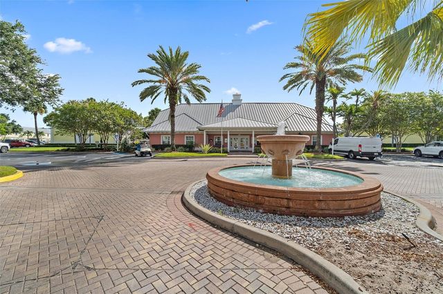 165 POMPANO DR SE, St Petersburg, FL 33705