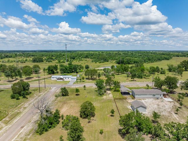 6681 Atakapan Trail, Bedias, TX 77831