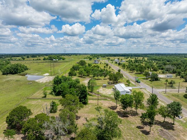 6681 Atakapan Trail, Bedias, TX 77831