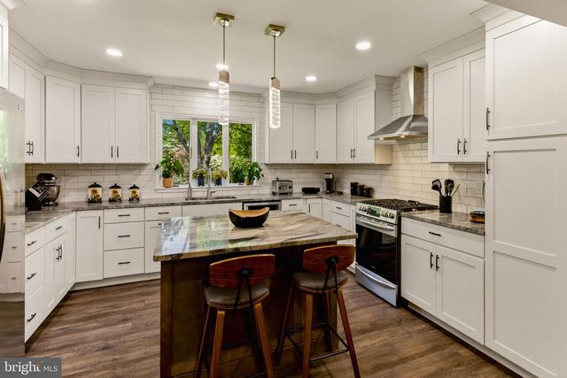 412 GREENTREE RD, Sewell, NJ 08080
