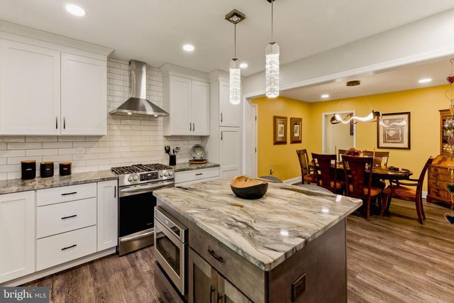 412 GREENTREE RD, Sewell, NJ 08080